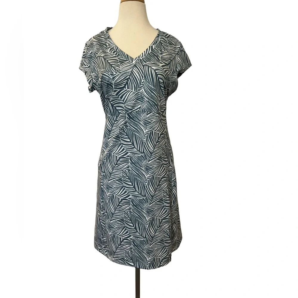 LL Bean Coastal Palm Leaf Print V-Neck Dress - Picture 2 of 6